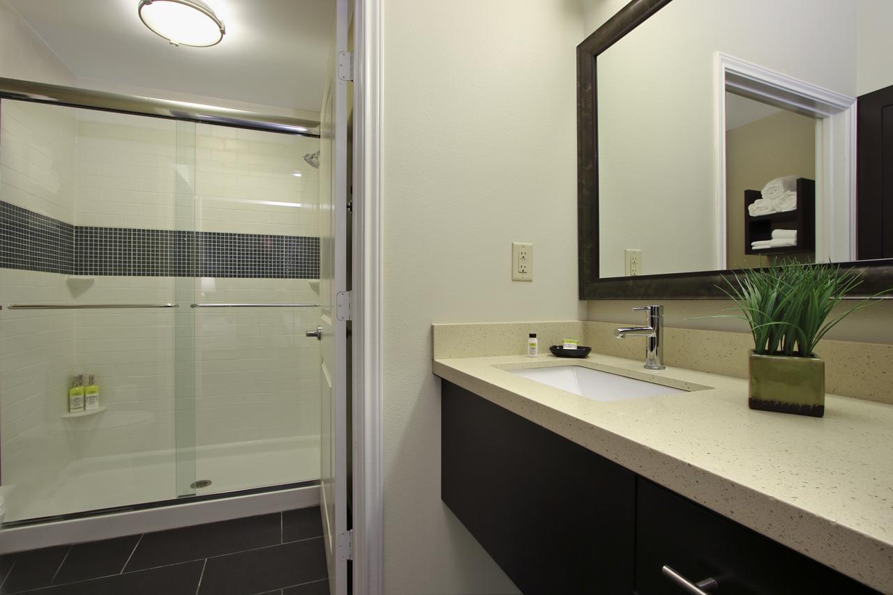 Staybridge Suites Houston W - Westchase Area Eksteriør billede